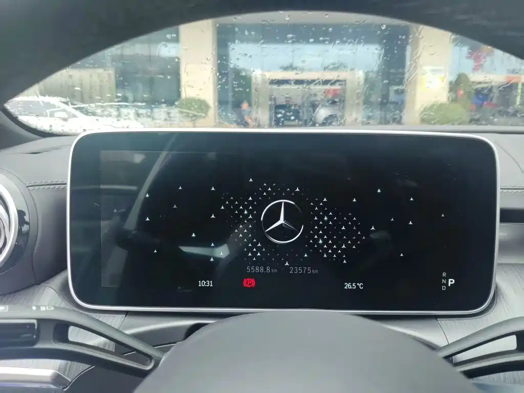 Mercedes-Benz C-Class 2024