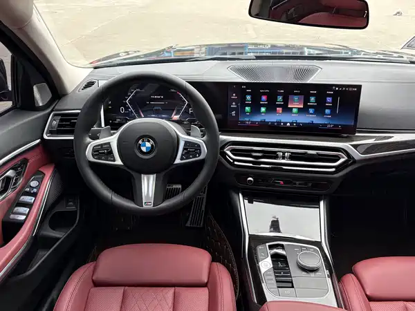 BMW 3 Series 2024