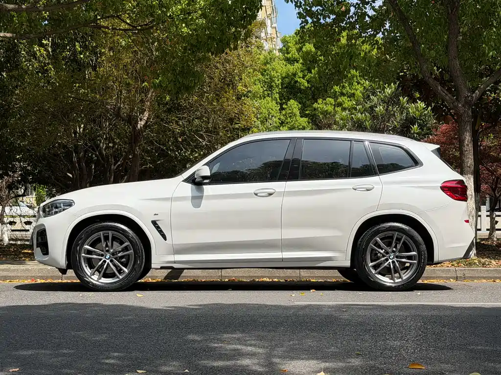 BMW X3 2021 — фото 18