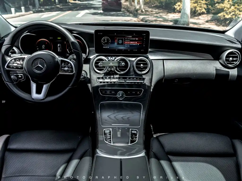 Mercedes-Benz C-Class 2020