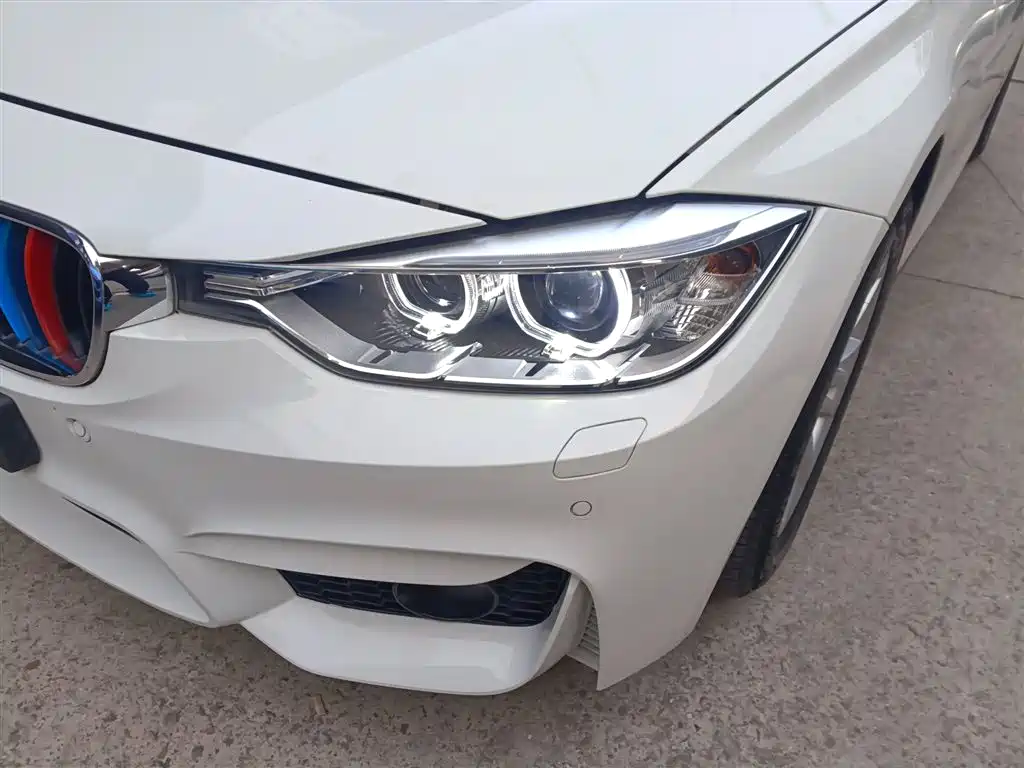 BMW 3 Series 2015 — фото 24