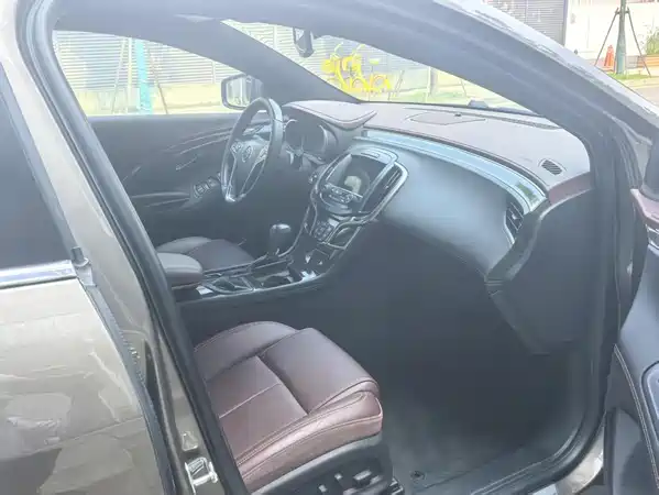 Buick LaCrosse 2013