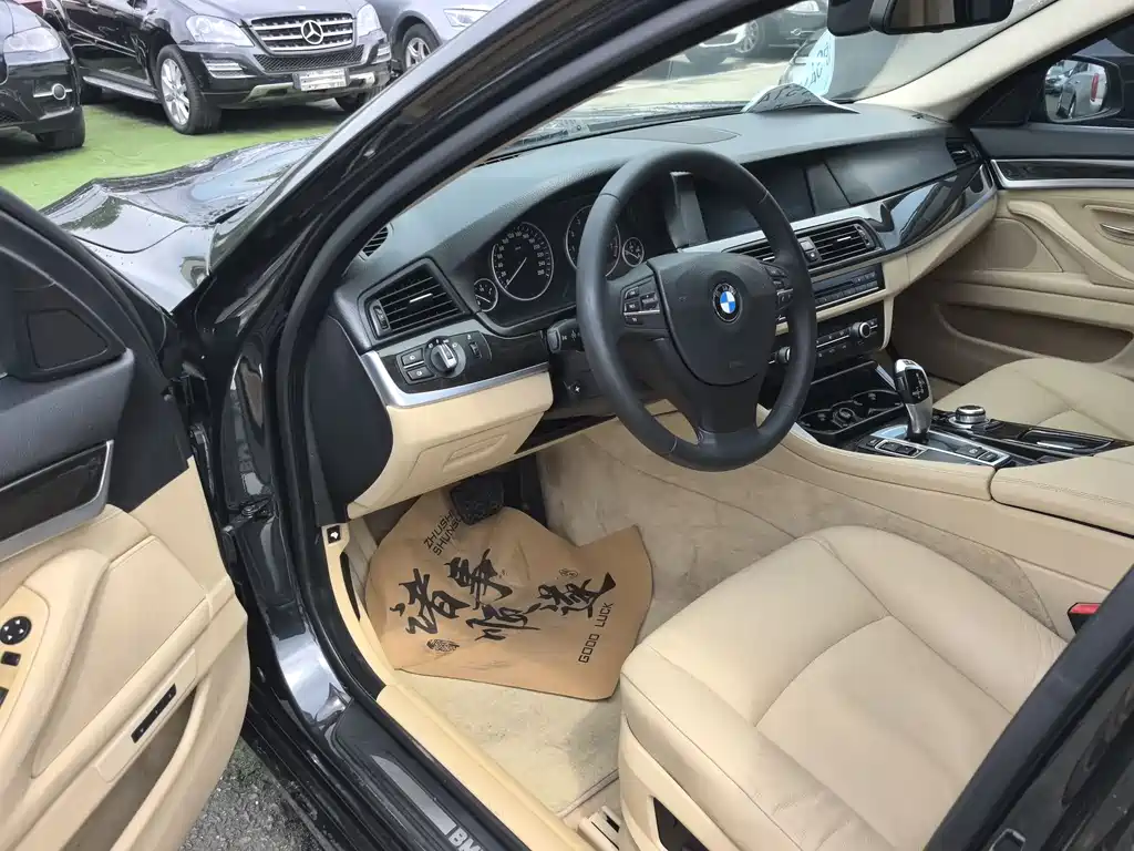 BMW 5 Series 2012