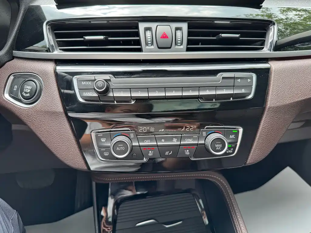 BMW X1 2022 — фото 10