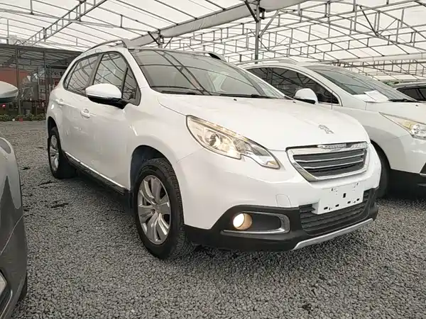 Peugeot 2008 2015