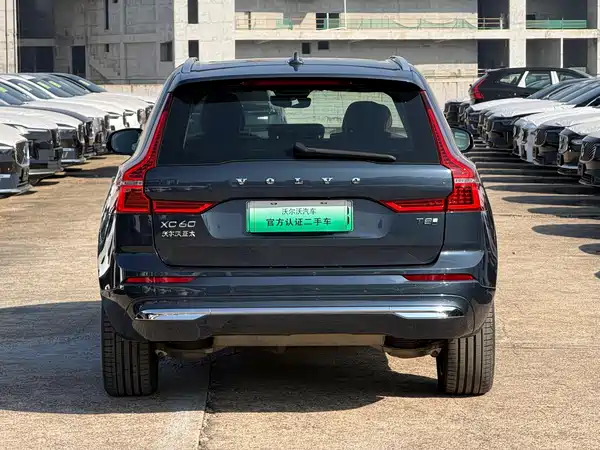 Volvo XC60 Plug-In Hybrid 2024