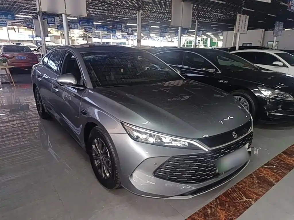 BYD Qin L 2025 — фото 4