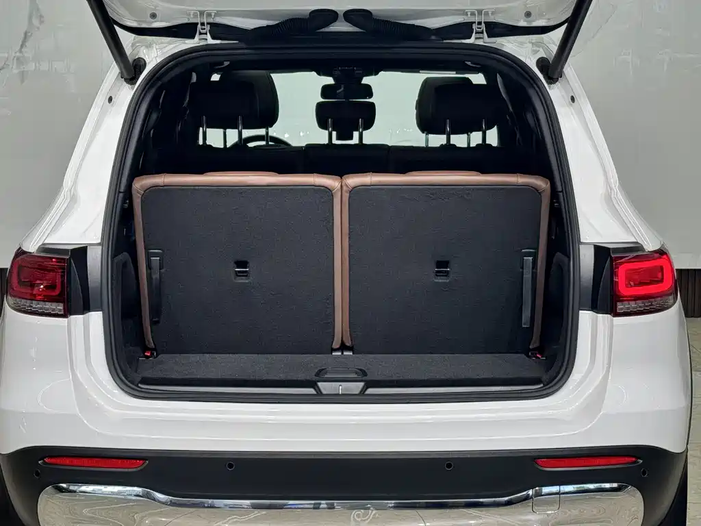 Mercedes-Benz GLB 2022 — фото 17