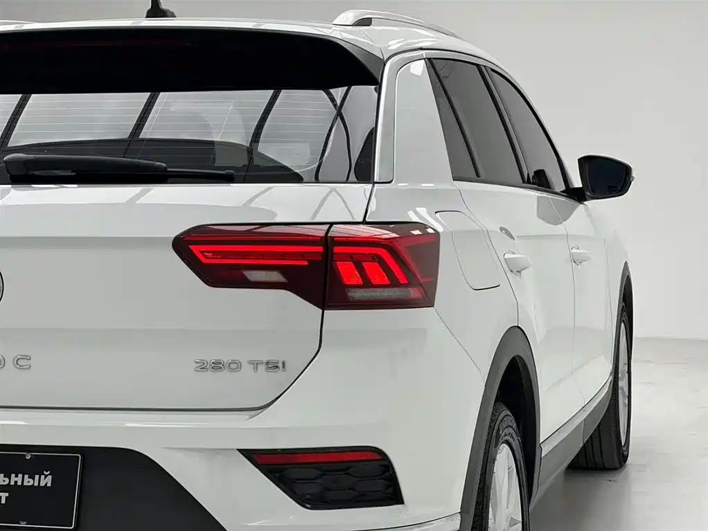 Volkswagen T-Roc 2022 — фото 17