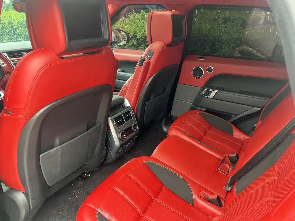 Land Rover Range Rover Sport 2022 — фото 11