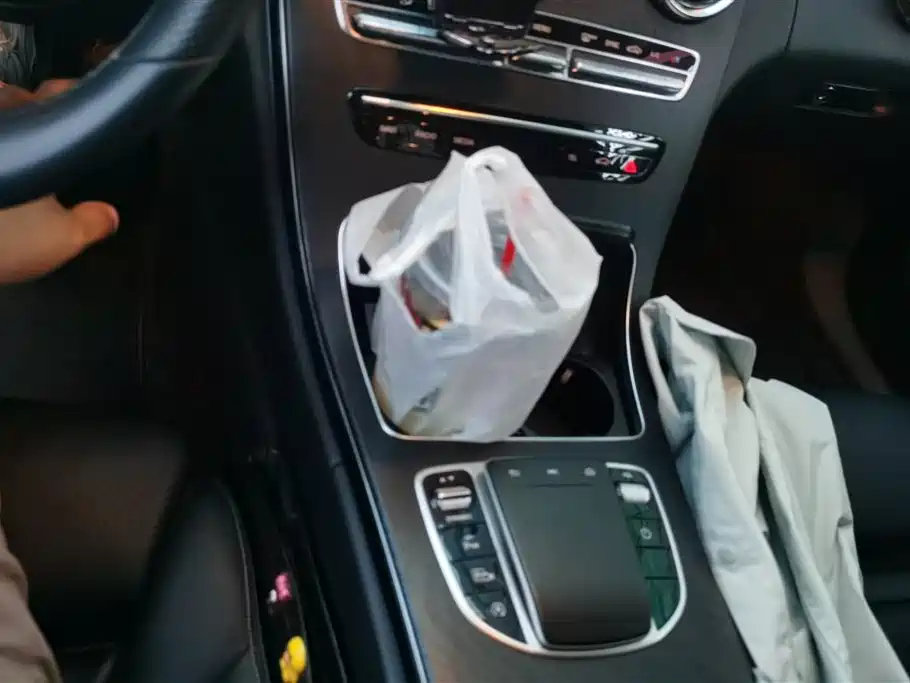 Mercedes-Benz C-Class 2019 — фото 16