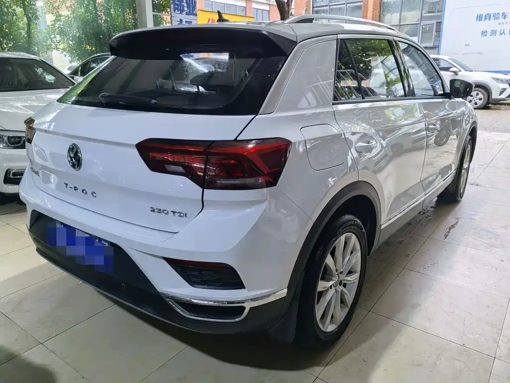 Volkswagen T-Roc 2020 — фото 14