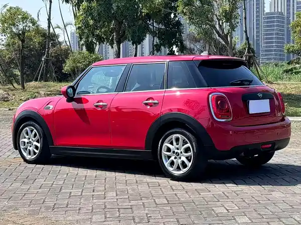 MINI 2020