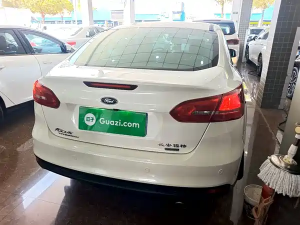 Ford Focus 2015