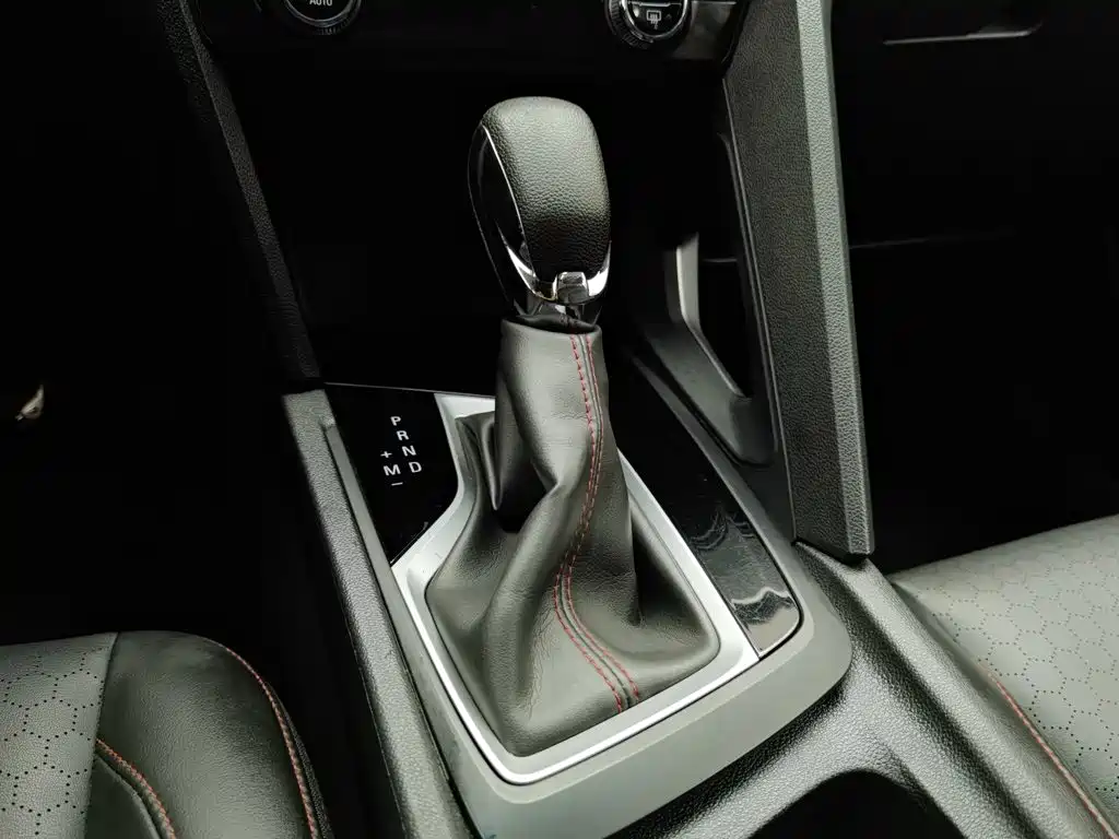 Chevrolet Orlando 2019 — фото 13