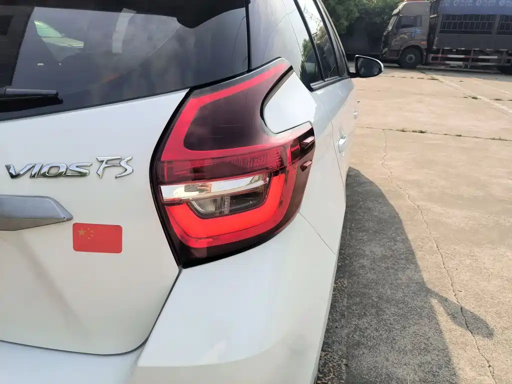 Toyota Vios FS 2020 — фото 24