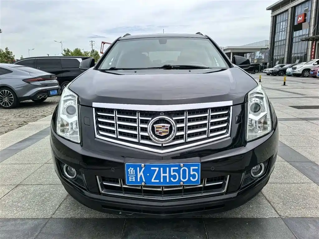 Cadillac SRX 2014 — фото 2