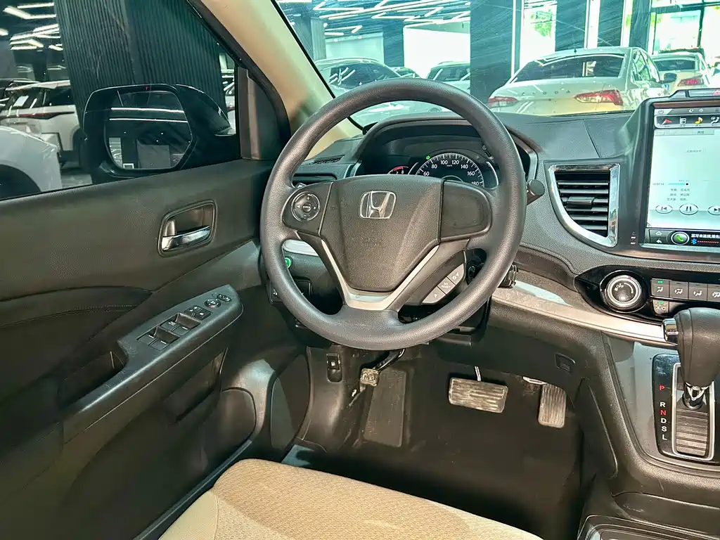 Honda CR-V 2017 — фото 23