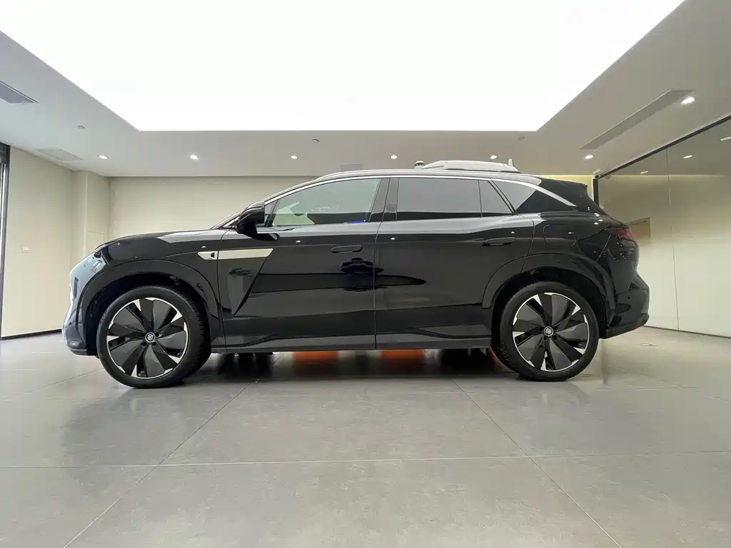BYD Tang L 2025 — фото 3