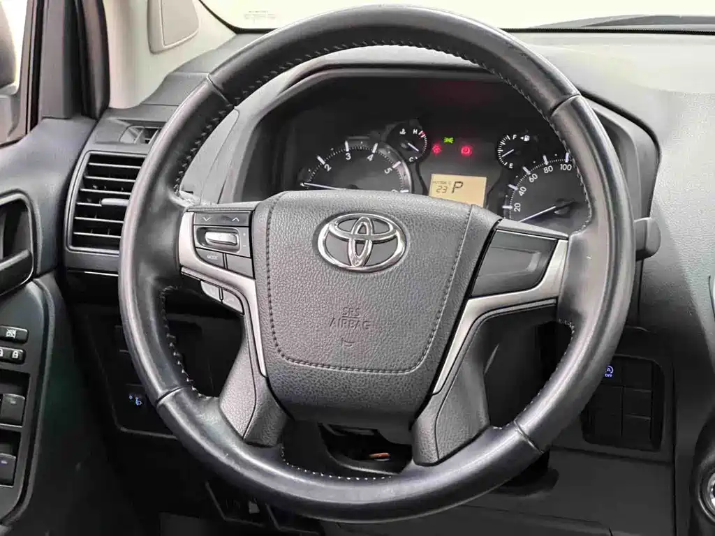 Toyota Prado 2018 — фото 22
