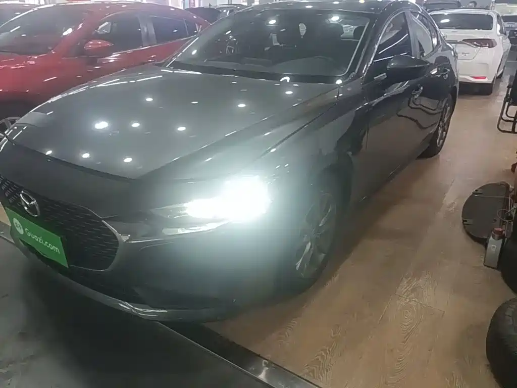 Mazda 3 Angkesela 2020