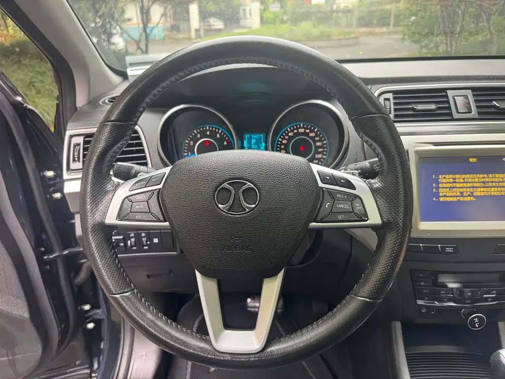 BAIC Senova X65 2015 — фото 15