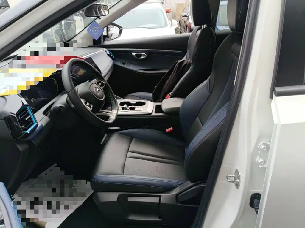 GAC Motor Trumpchi GS3 2025 — фото 15
