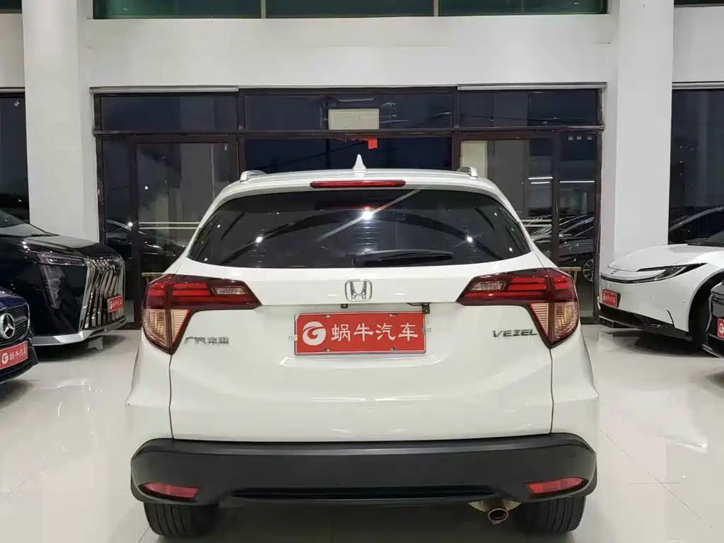 Honda Vezel 2017 — фото 10