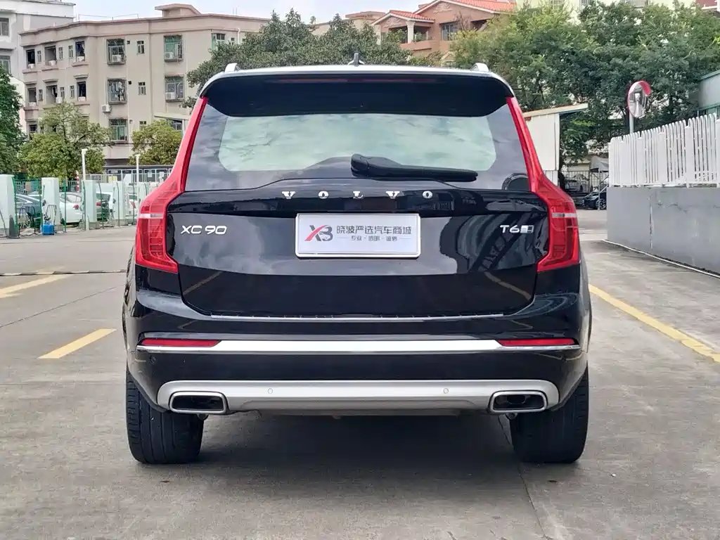Volvo XC90 2020 — фото 16
