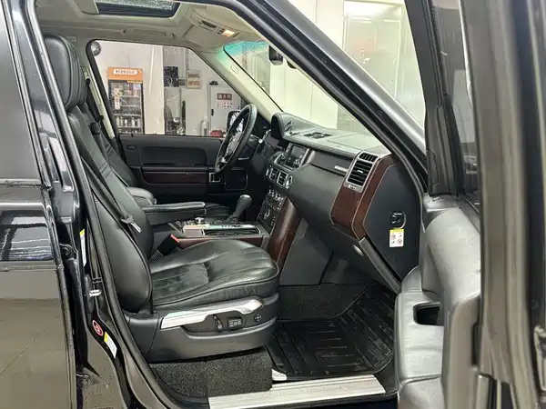 Land Rover Range Rover 2011