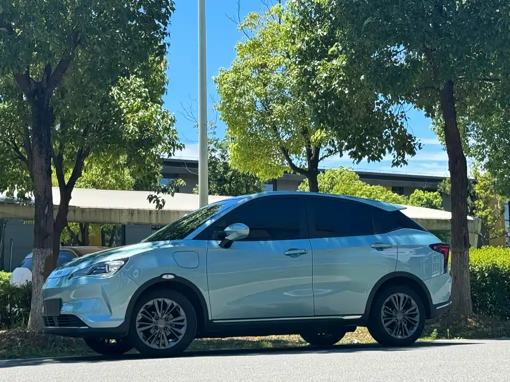 Neta V 2023