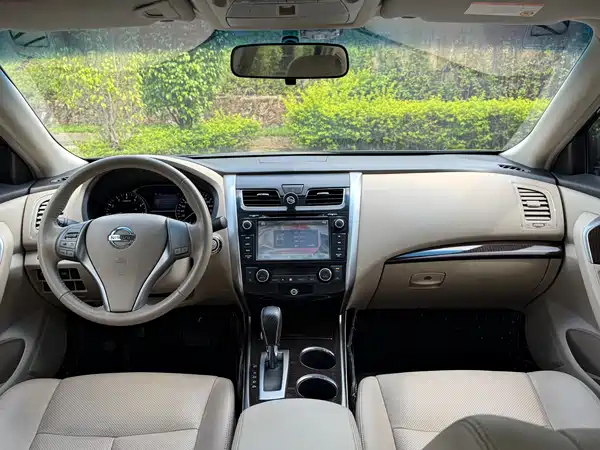 Nissan Teana 2014