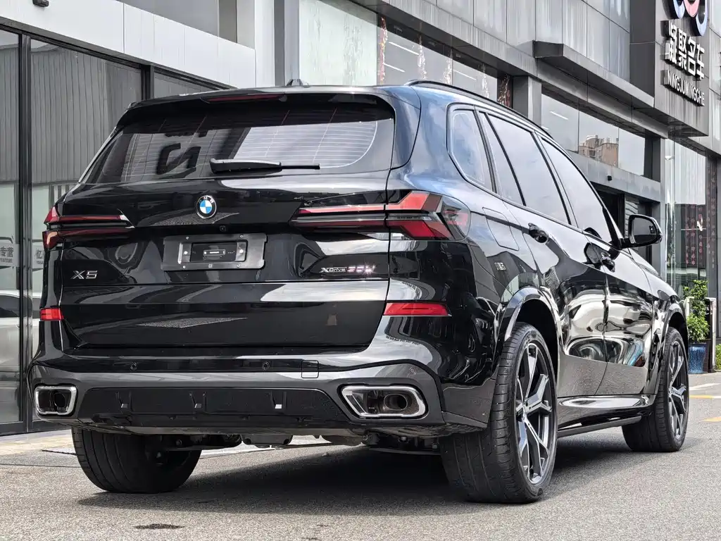 BMW X5 2025 — фото 9