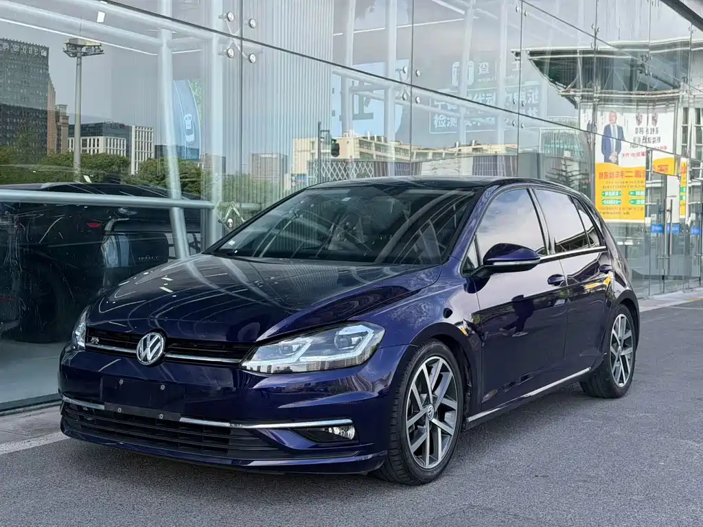 Volkswagen Golf 2020