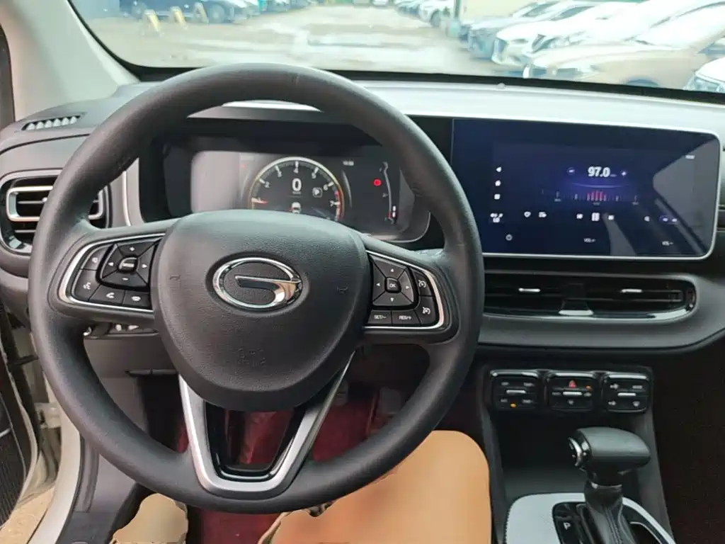 GAC Motor Trumpchi GS3 2022 — фото 10