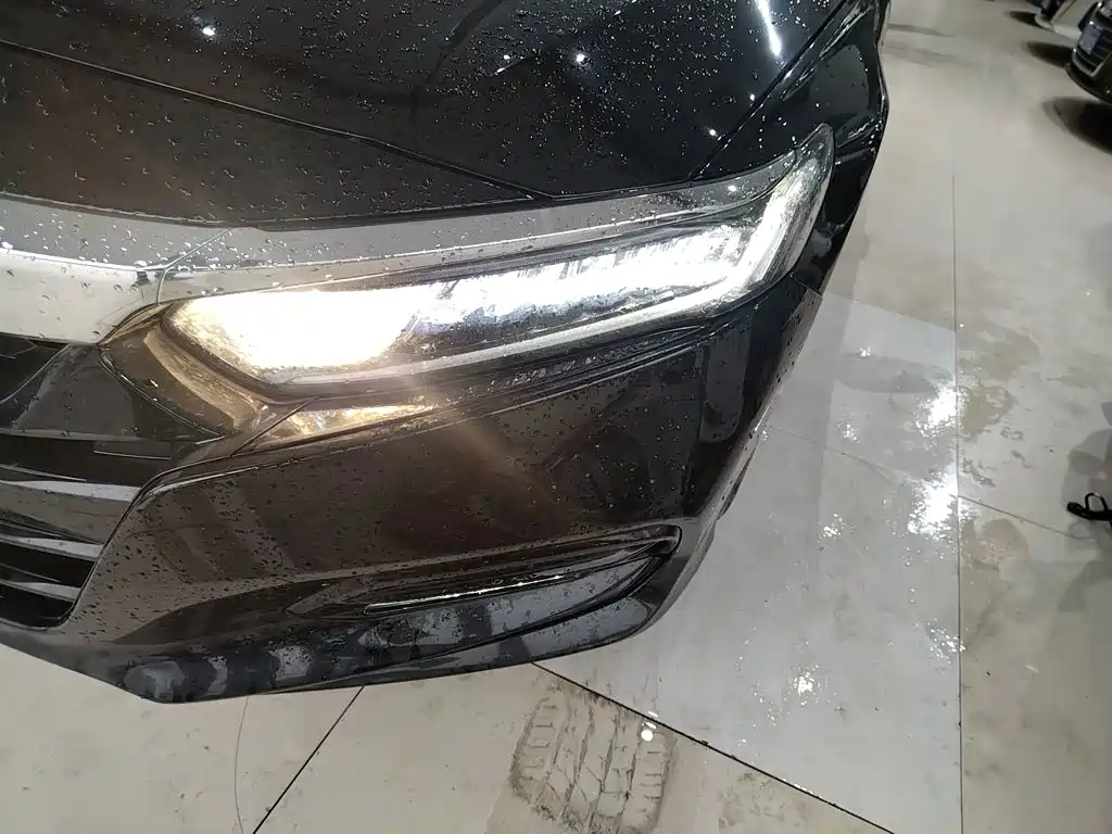 Honda Accord 2019 — фото 18