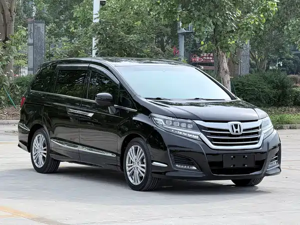 Honda Elysion 2018