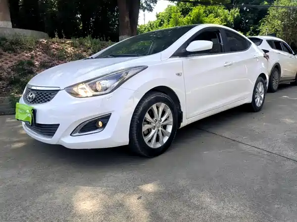 Hyundai Elantra Langdong 2016