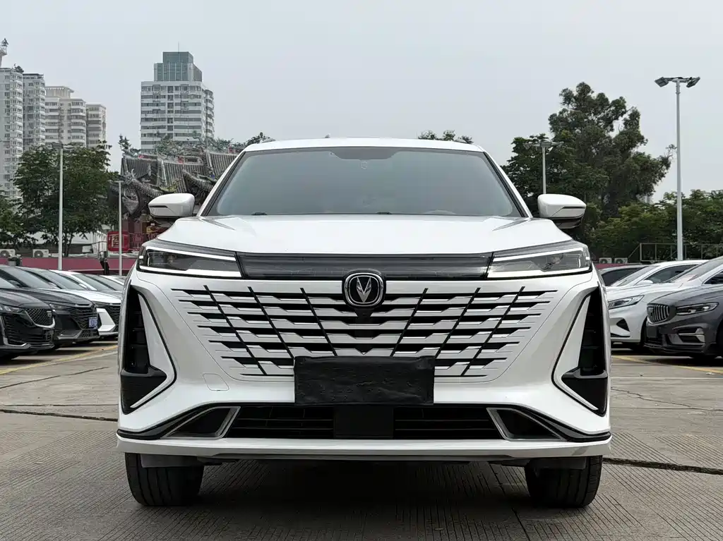 Changan CS75 PLUS 2024 — фото 2