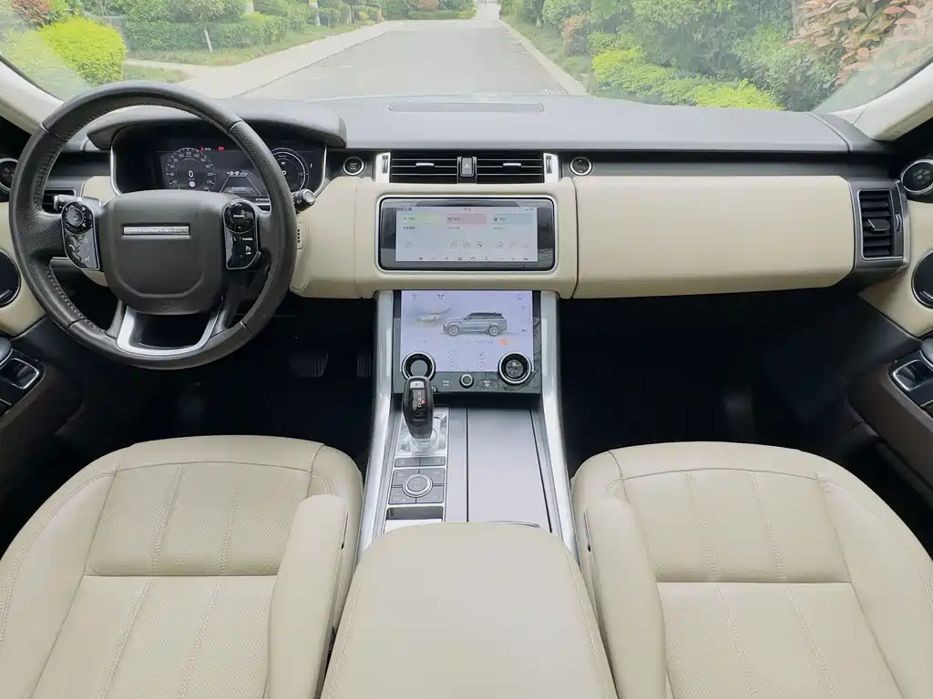 Land Rover Sport PHEV 2021 — фото 10