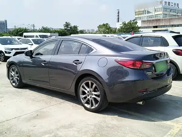 Mazda Atenza 2015
