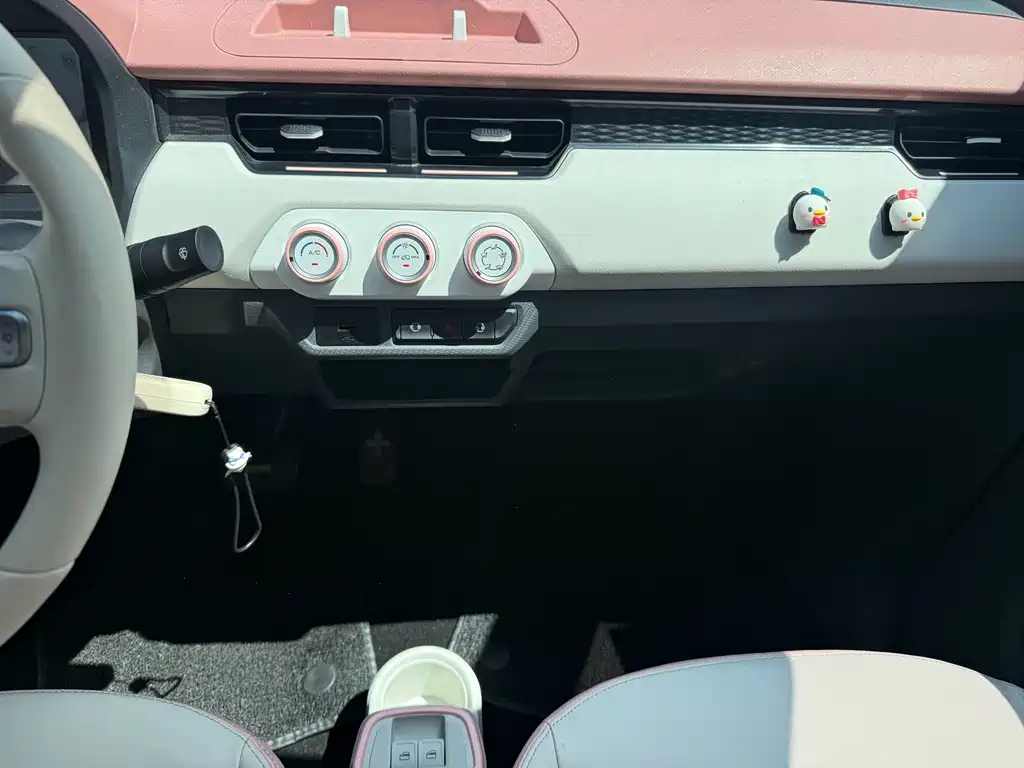 Chery QQ QQ Ice Cream 2022 — фото 10