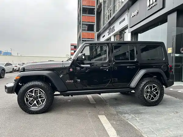 Jeep Wrangler 2024