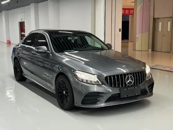 Mercedes-Benz C-Class 2019