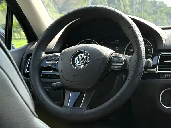 Volkswagen Touareg 2016