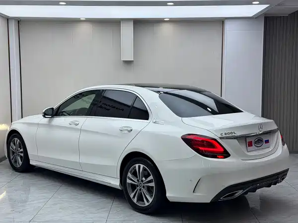 Mercedes-Benz C-Class 2020