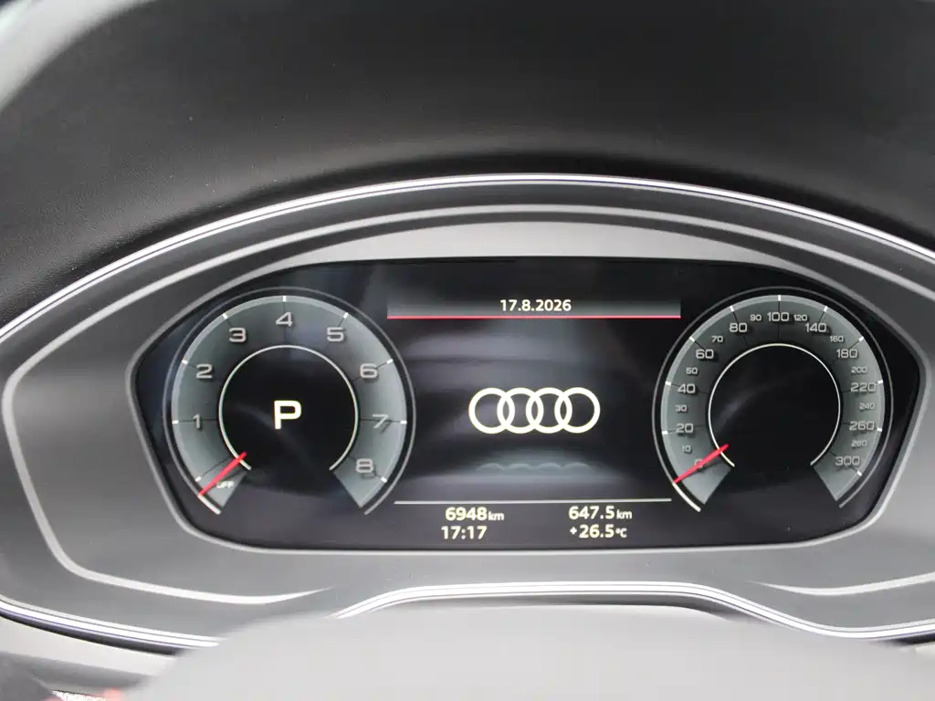 Audi Q5L 2025 — фото 9