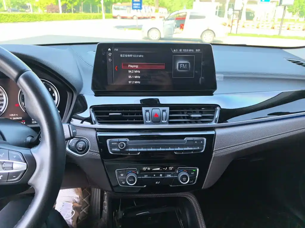 BMW X2 2021 — фото 10