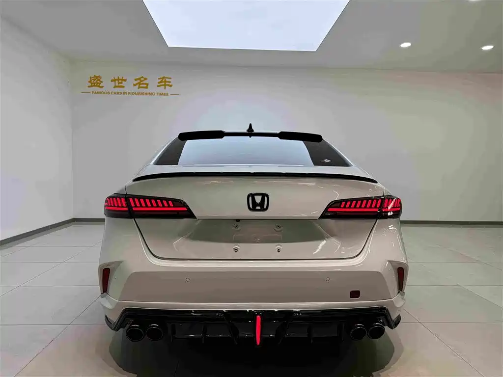 Honda Inspire 2024 — фото 17