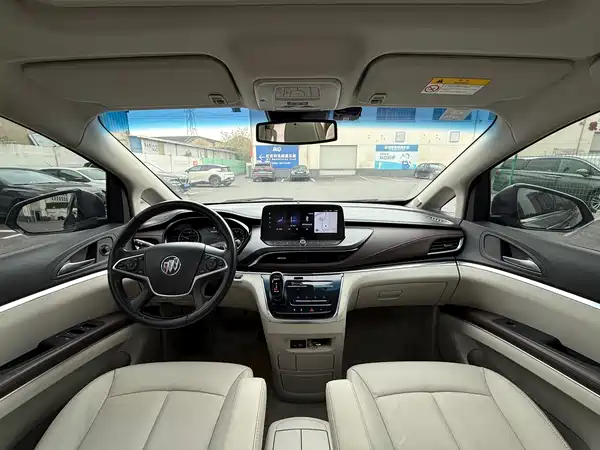 Buick GL8 2021